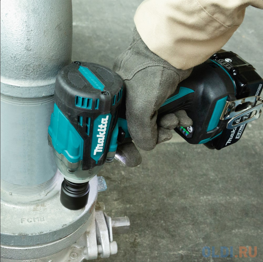 Гайковерт Makita DTW300RTJ аккум. патрон:квад.1/2" (кейс в комплекте)