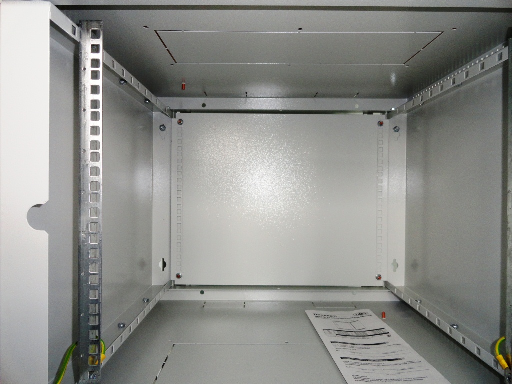 Стенка задняя ЦМО 12U к шкафу ШРН/ ШРН-Э/ШРН-М в комплекте с крепежом, серый (А-ШРН-12)