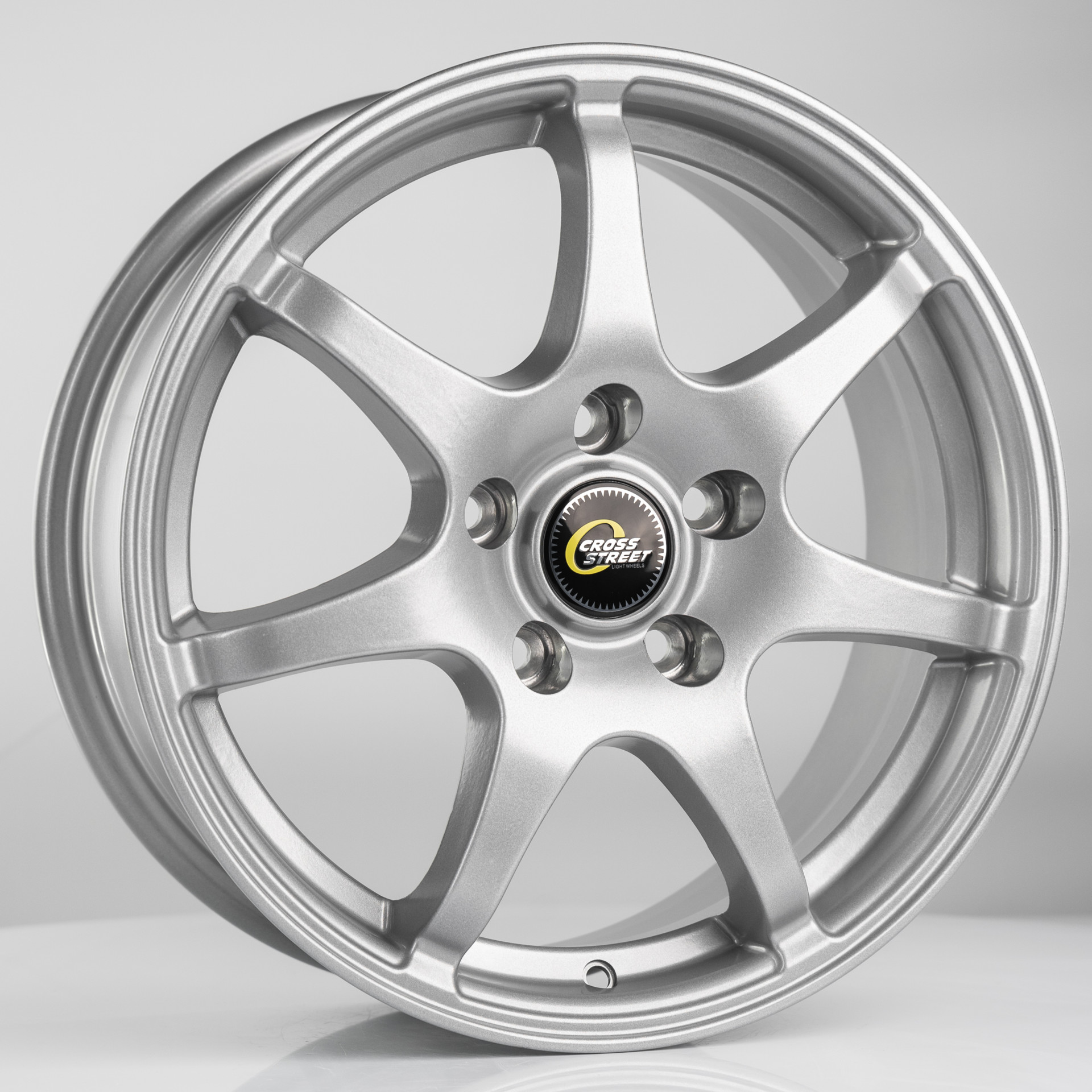 R16 5x100 6,5J ET38 D57,1 Cross Street СR-15 S