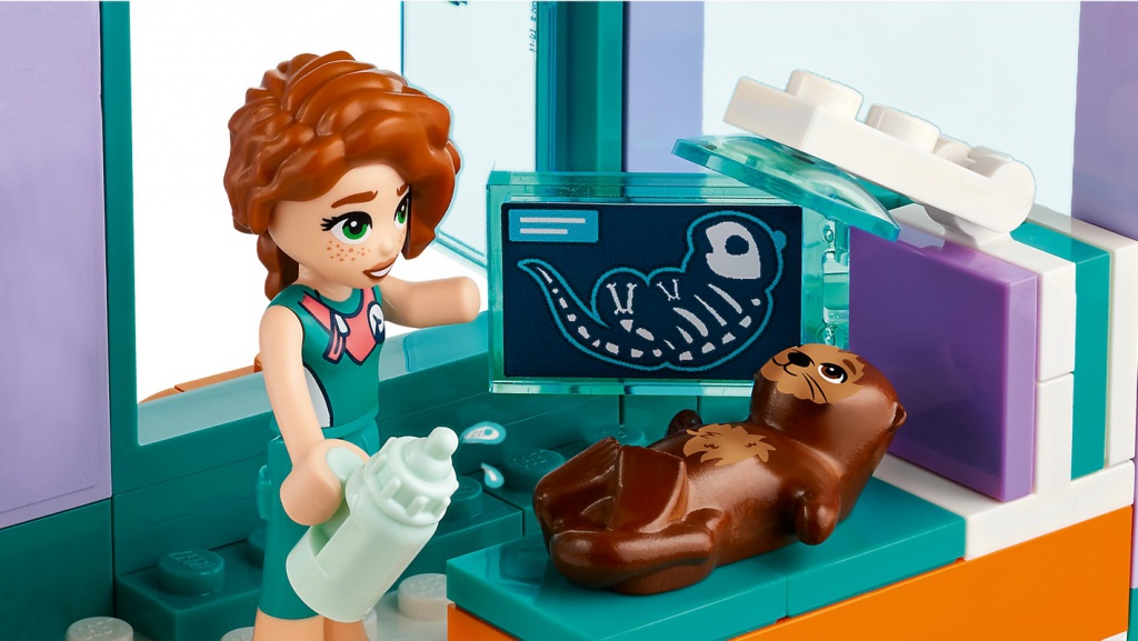 Конструктор Lego Friends Sea Rescue Center 376 дет. 41736