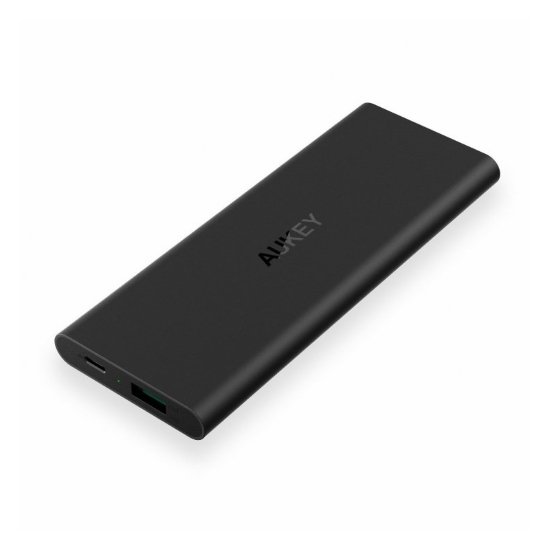 Внешний аккумулятор AUKEY 6000mAh Lightning-Port Black в Москвe