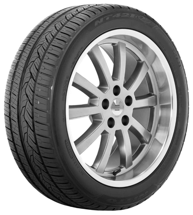 235/55 R17 Nitto NT421Q 99V