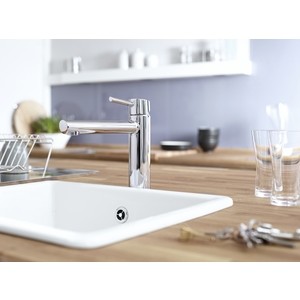 Смеситель для кухни Grohe Concetto с поворотным изливом (31210001)