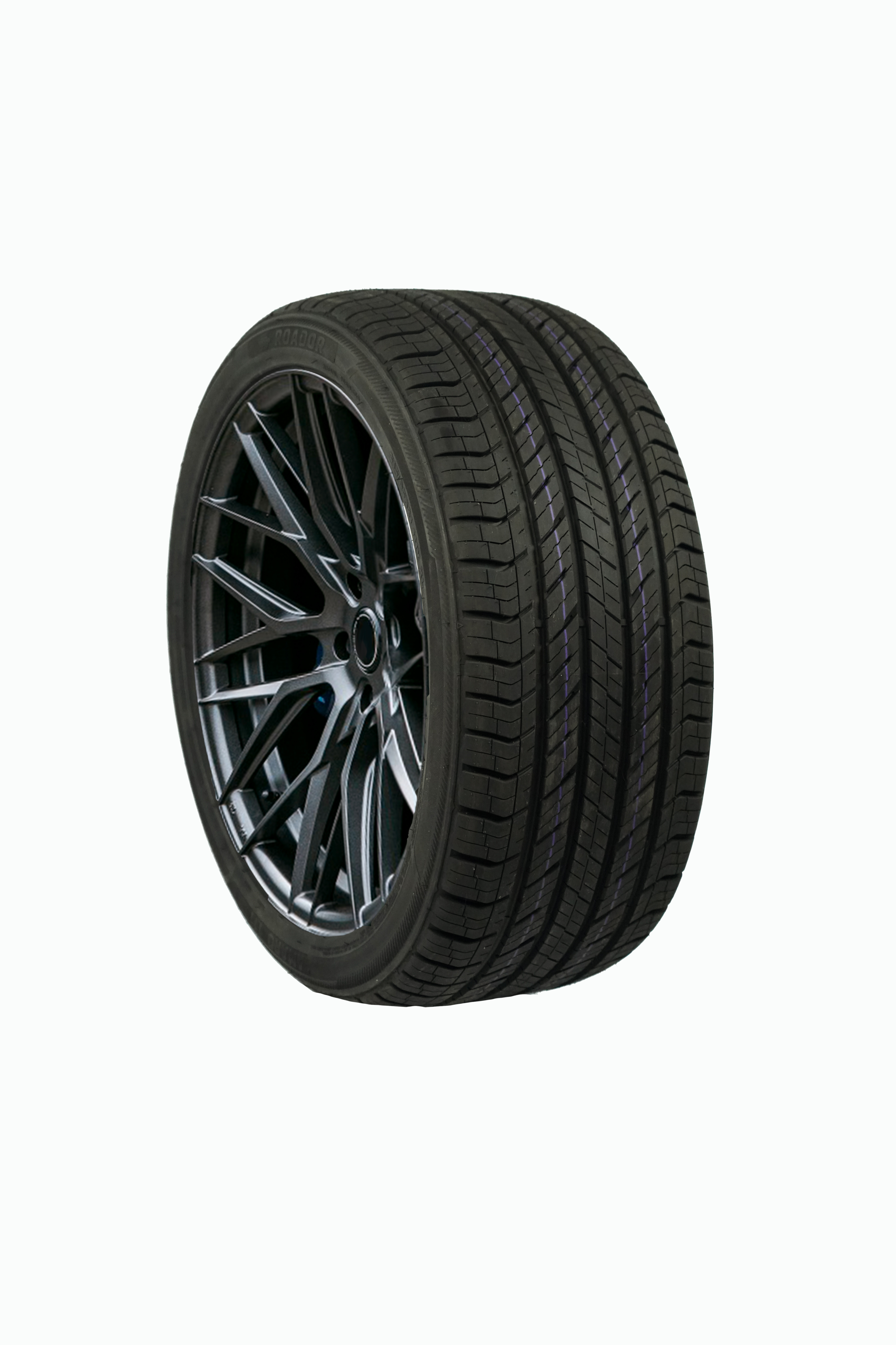 235/60 R18 Roador Amaro777 107H XL