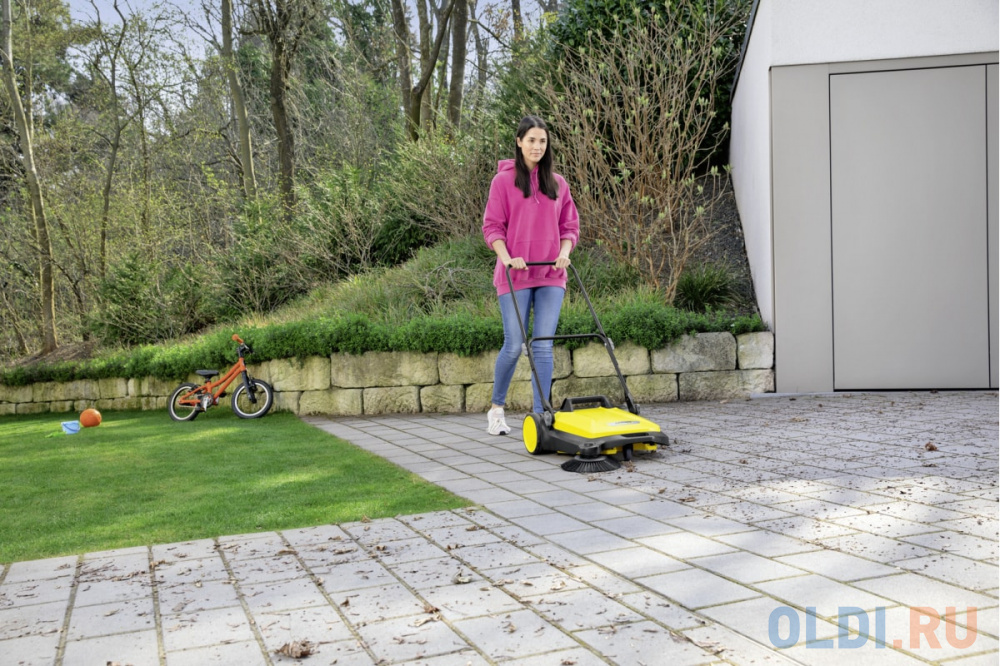 Подметальная машина Karcher S 4 сухая уборка жёлтый