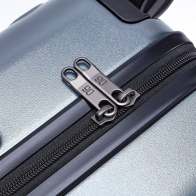 Чемодан Xiaomi Mi Suitcase Series 28 LXX04RM Blue в Москвe