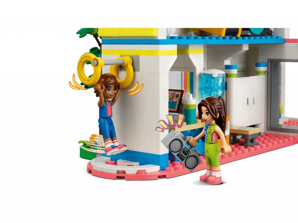 Конструктор Lego Friends Sports Center 832 дет. 41744