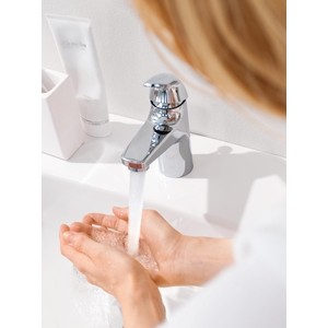 Смеситель для раковины Grohe BauCurve с донным клапаном, хром (32805000)