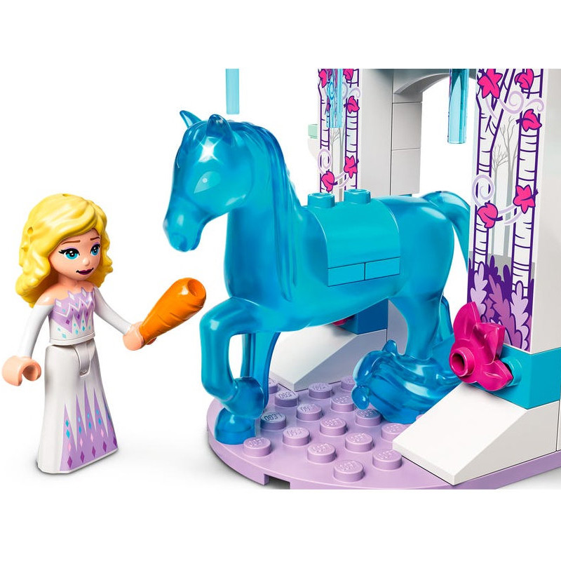 Lego Disney Princess Ледяная конюшня Эльзы и Нокка 53 дет. 43209