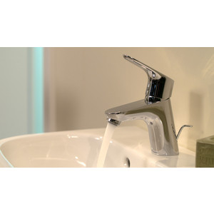 Смеситель для раковины Hansgrohe Focus с донным клапаном, хром (31730000) в Москвe