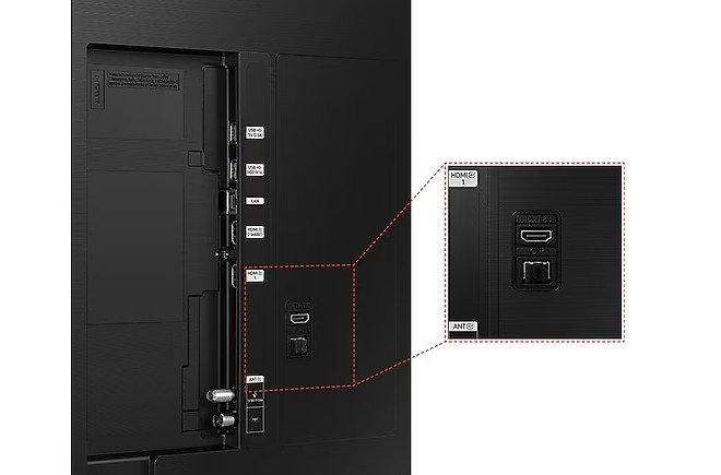 Телевизор Samsung UE85BU8000UX в Москвe