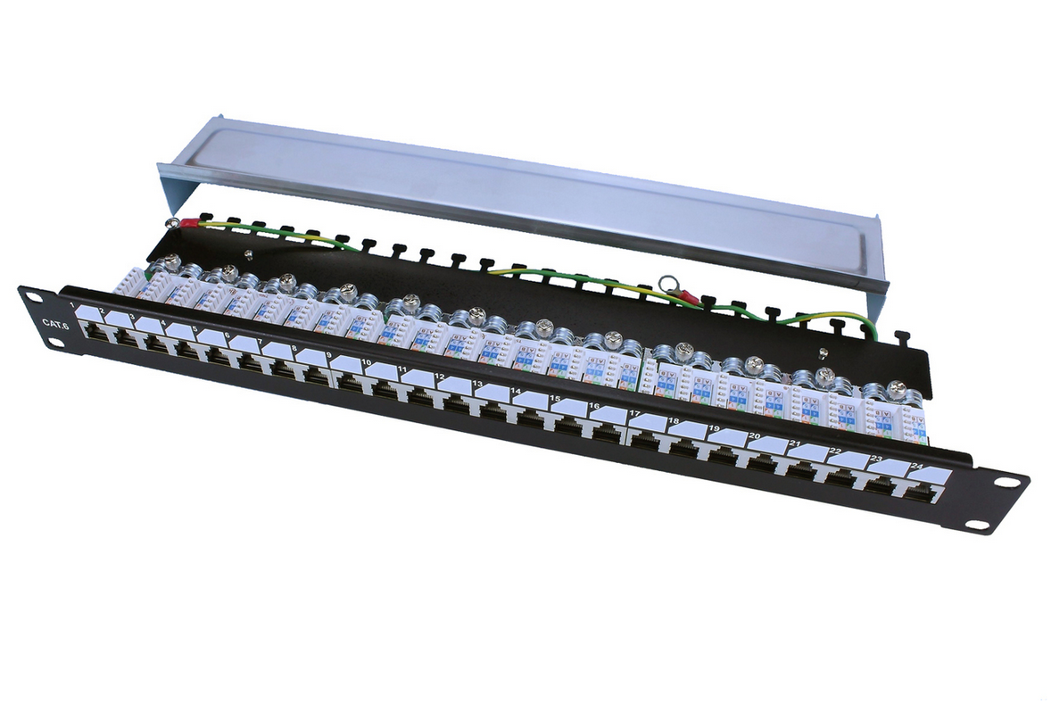 Патч-панель в шкаф 19" 1U, порты: 24 x RJ-45, экранированная, органайзер, черный, Hyperline (PP3-19-24-8P8C-C6-SH-110D)