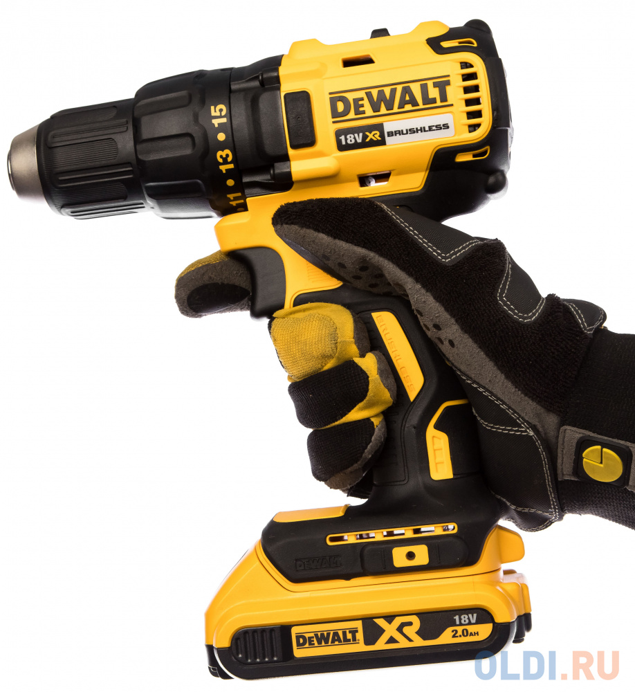 Беcщеточная дрель-шуруповерт DeWALT DCD777D2T в Москвe