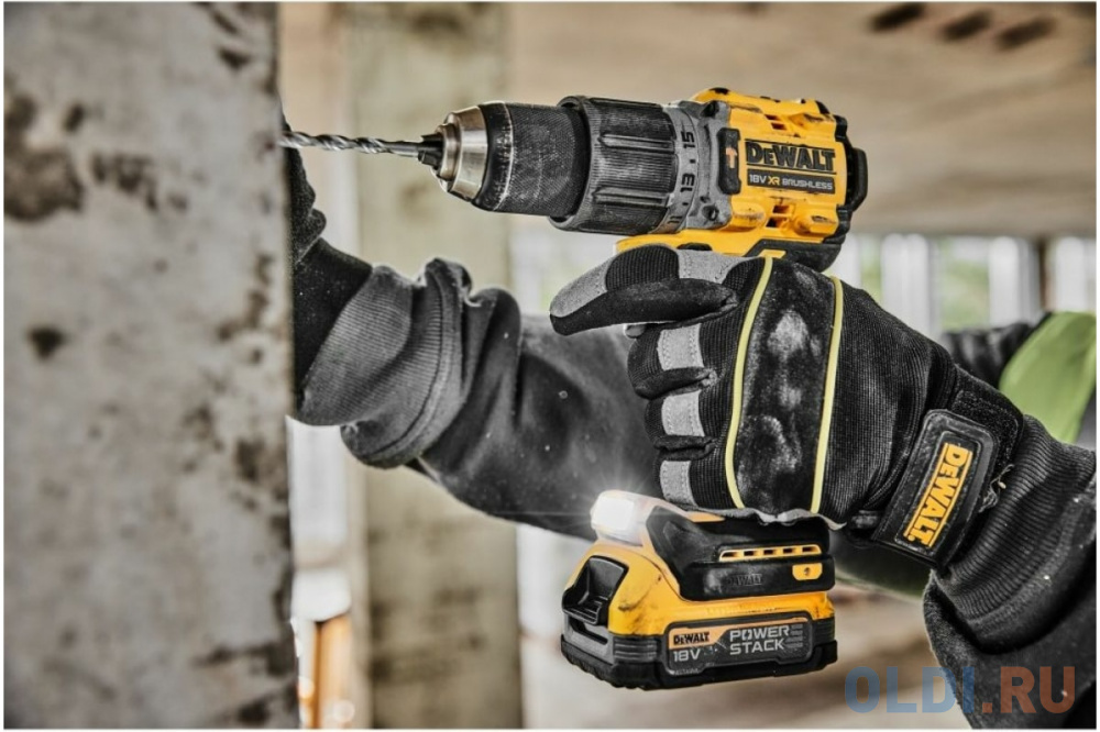 Беcщеточная дрель-шуруповерт DEWALT , DCD805P2T-QW