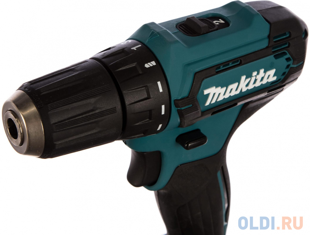 Makita CLX226X1 Набор инструмента,2шт-пылесос ак CL106FDZ+дрель ак DF333DZ+BL1016+з/у DC10WD,кор в Москвe