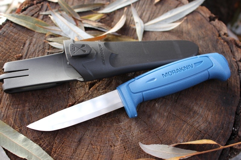 Нож кухонный, разделочный для разделки мяса Morakniv Basic 546, лезвие 9.1 см (12241)