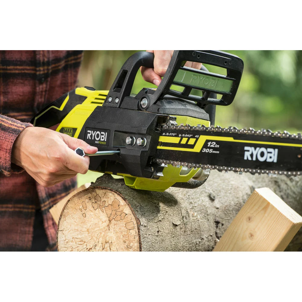 Бесщеточная цепная пила Ryobi