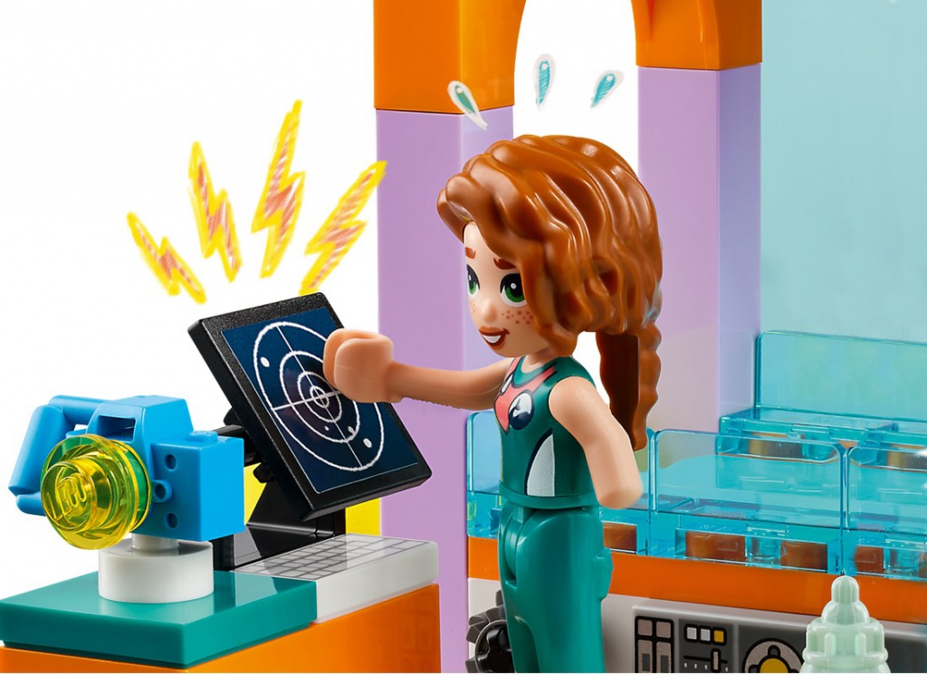 Конструктор Lego Friends Sea Rescue Center 376 дет. 41736 в Москвe