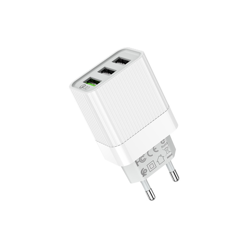 Сетевое зарядное устройство Borofone BA40A Speedway 18W, 3USB, Quick Charge, 3A, белый (23369) в Москвe